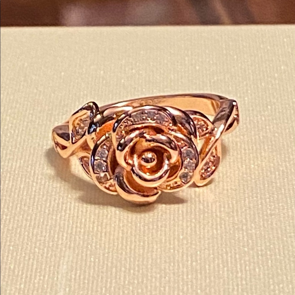 Jared Rose Gold and Sapphire “Belle” Rose Ring (size 6)